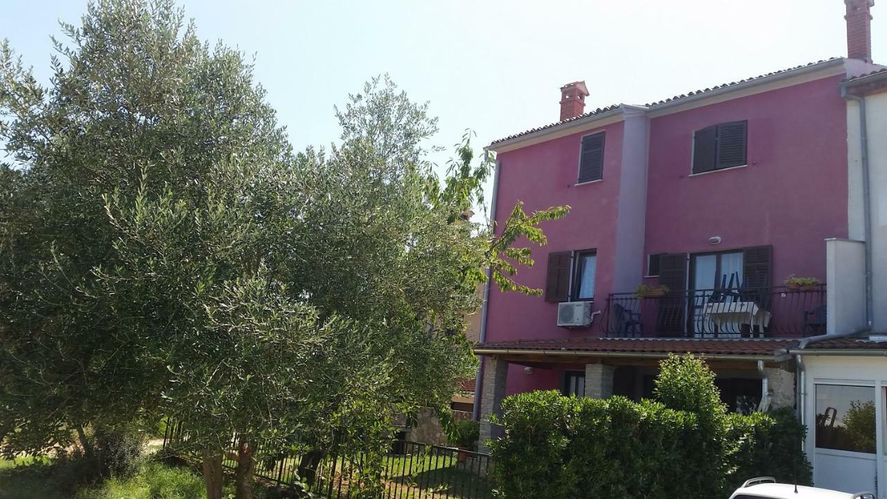 Apartment Anda Ровинь Экстерьер фото